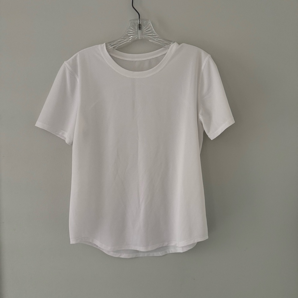 Lululemon White Running and Training Shirt Size 6